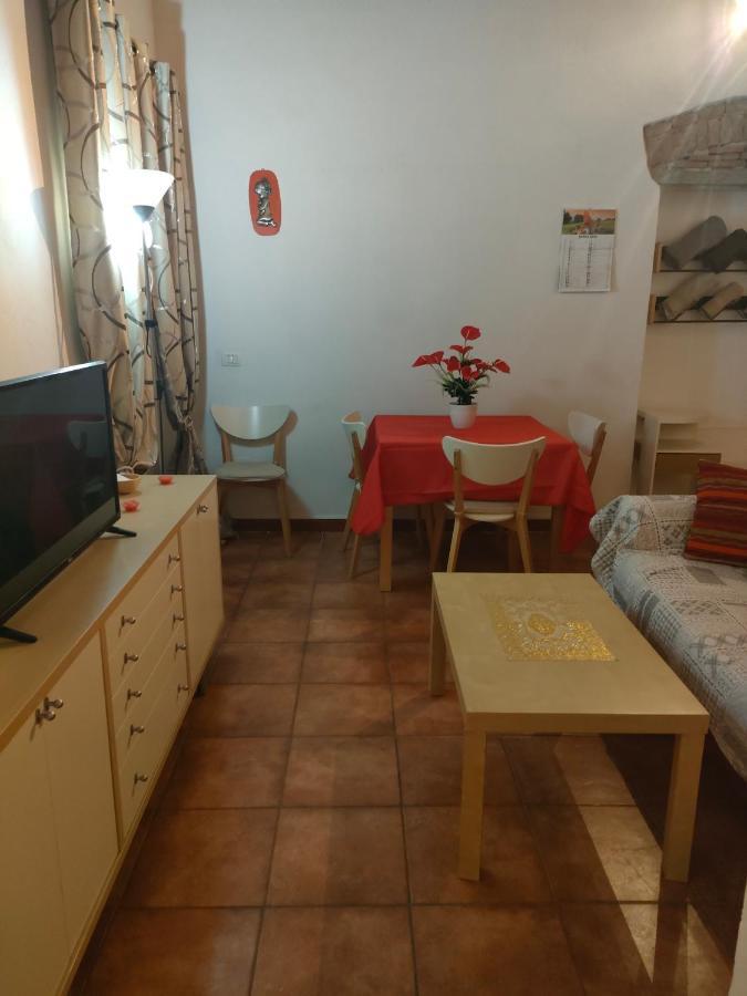 Mini Appartamento Livorno Buitenkant foto